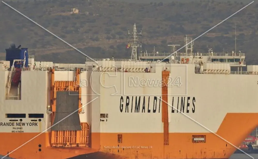 Porto di Gioia Tauro, così la Con Tug spiega l'intervento che ha evitato la collissione tra 2 navi