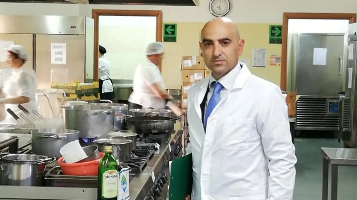 Sicurezza alimentare, il ruolo ancora poco riconosciuto del tecnologo: competenze e controlli per tutelare consumatori e imprese in Calabria\n