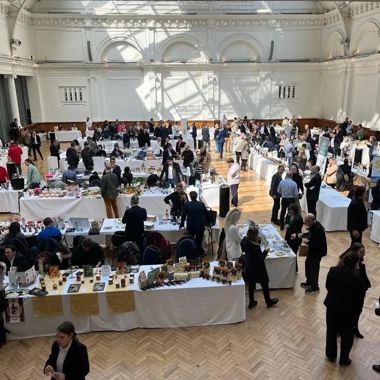 La Metrocity apre al mercato britannico: il made in Reggio Calabria protagonista al “Real Italian Wine & Food” di Londra