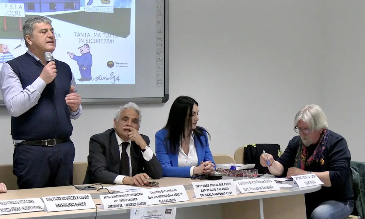 Locri, l'importanza della prevenzione sul lavoro spiegata agli studenti dell'IPSIA