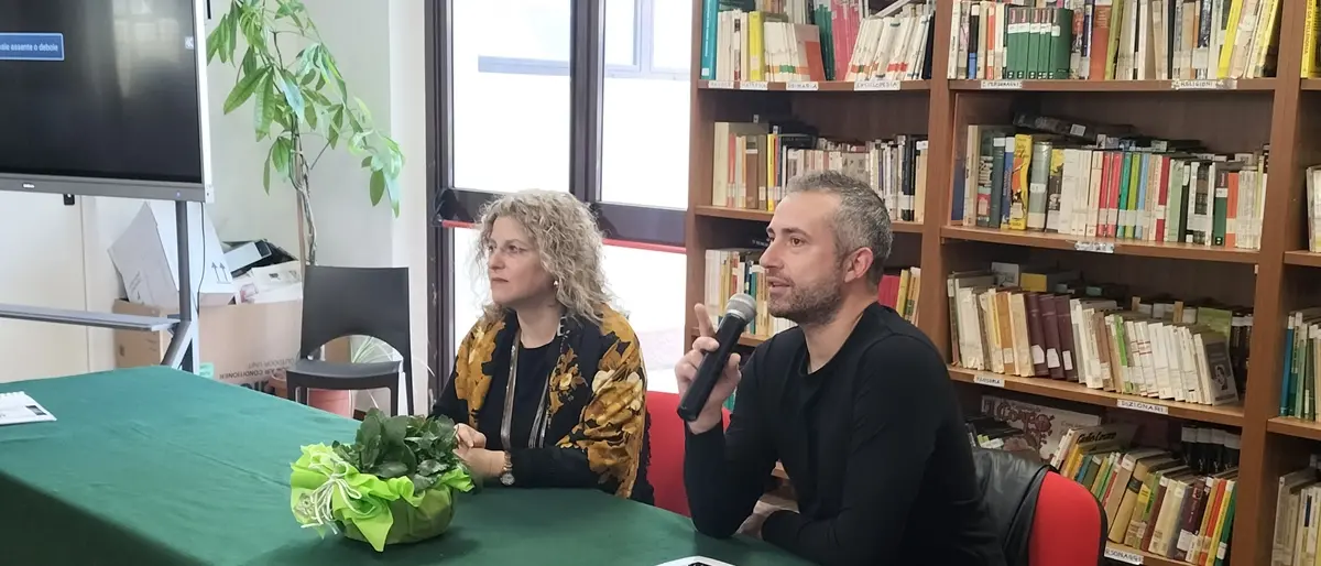 All'Ic \"Radice Alighieri\" di Reggio: i ragazzi a dialogo con Demetrio Verbaro