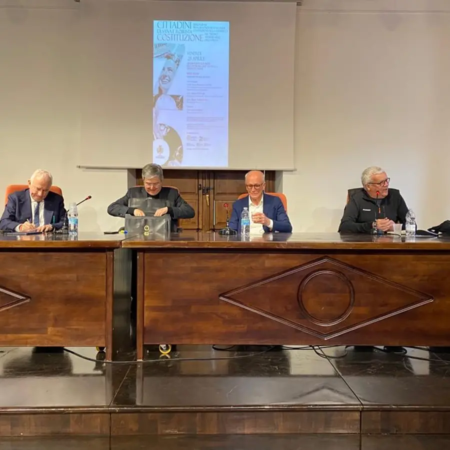 Roccella e l’accoglienza come valore costituzionale: «L’immigrazione è un diritto»