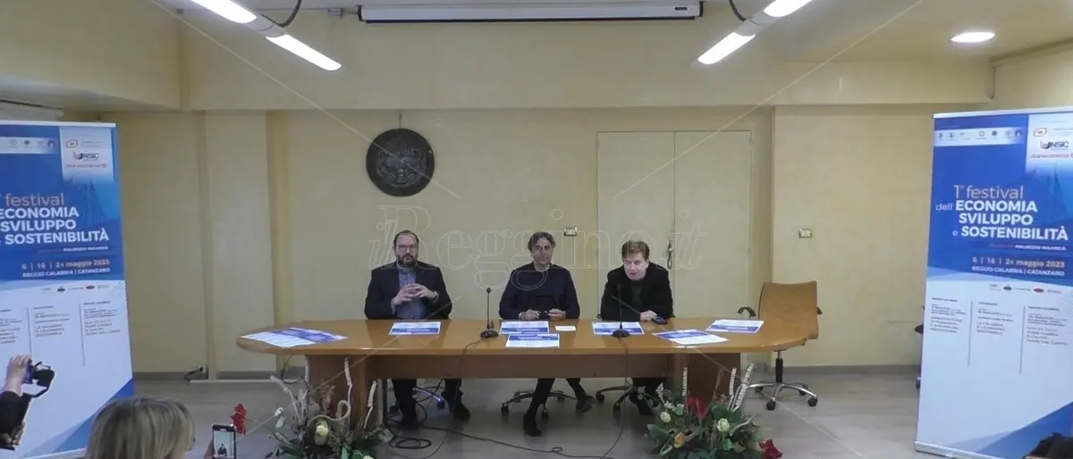 A Reggio il primo festival dedicato Economia, sviluppo e sostenibilità - VIDEO
