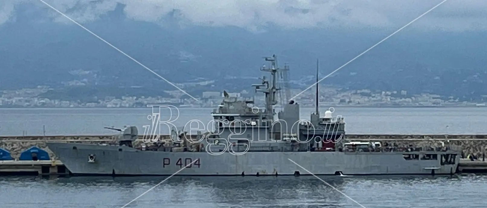 Reggio, migranti tutti trasferiti a Gallico e la nave Vega ha già lasciato il porto