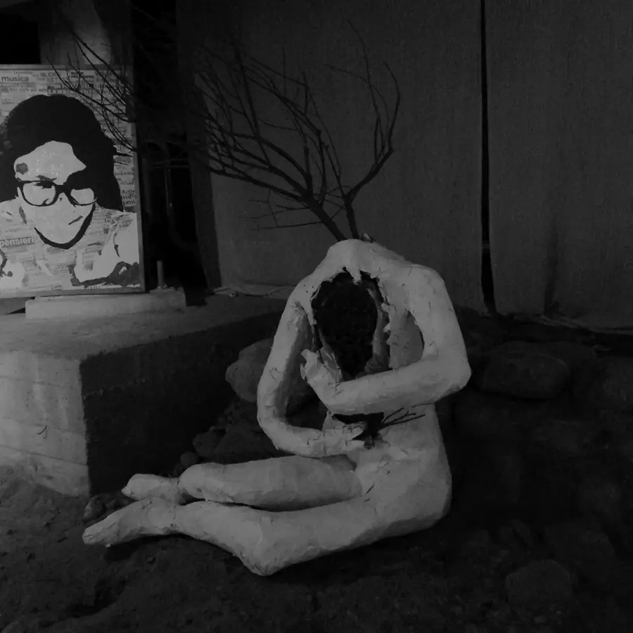 \"Fragili voci\" a Reggio, la mostra del liceo Preti-Frangipane all'Ipogeo di piazza Italia