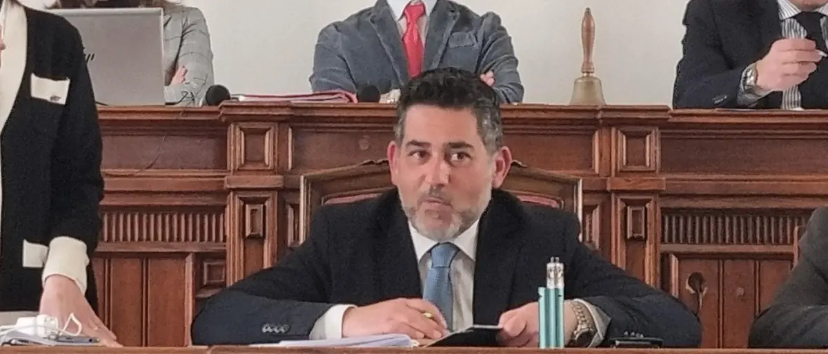 Maltempo a Reggio, Brunetti: «Sospese le manifestazioni pubbliche fino a domani»