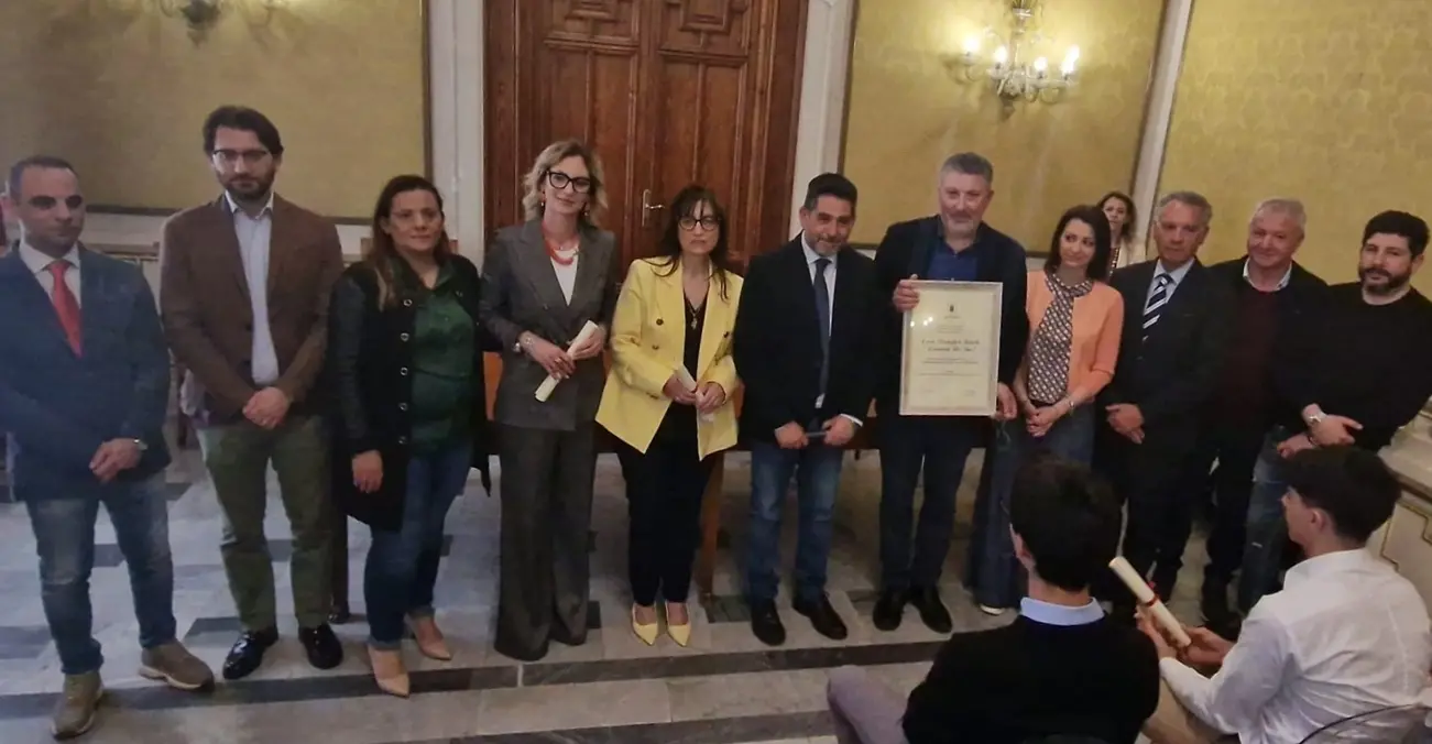Gli studenti del Liceo Da Vinci di Reggio, vincitori delle Olimpiadi della Cultura accolti a Palazzo San Giorgio