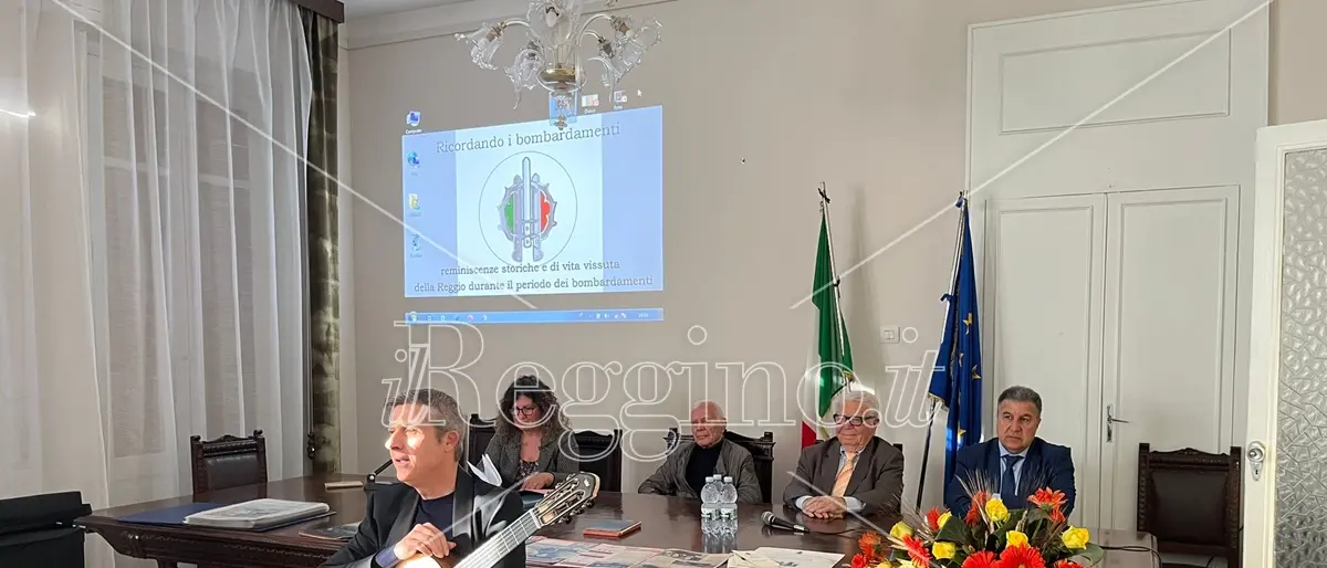 6 maggio 1943, Reggio aggredita dal cielo e bombardata prima della fine della guerra - VIDEO