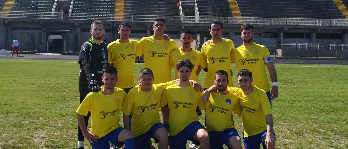Calcio Prima categoria, continua la marcia salvezza del Siderno: 2-0 al Lazzaro
