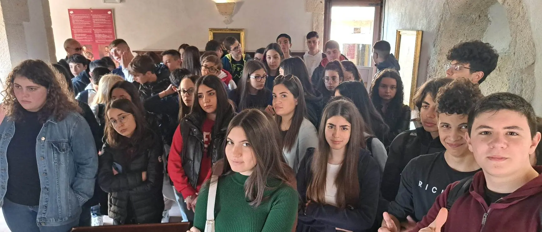 I ragazzi del liceo scientifico Zaleuco tra le meraviglie della \"Costa degli dei\"
