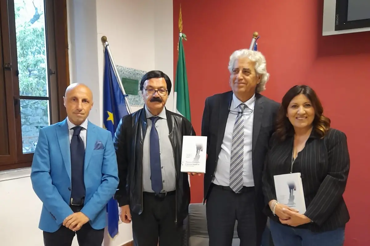 Bova, “L’atomo inquieto” di Mimmo Gangemi agli appuntamenti d’autore