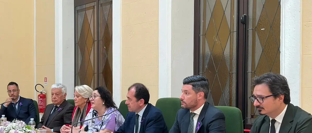 \"Giornata mondiale della fibromialgia\" a Reggio, istituzioni e associazioni si confrontano