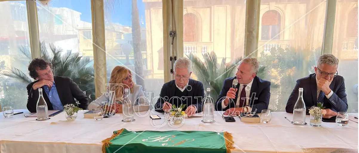 Il ricordo di Falcone nelle parole dell'ex ministro Martelli: «Perseguitato da mafia e alcuna magistratura»