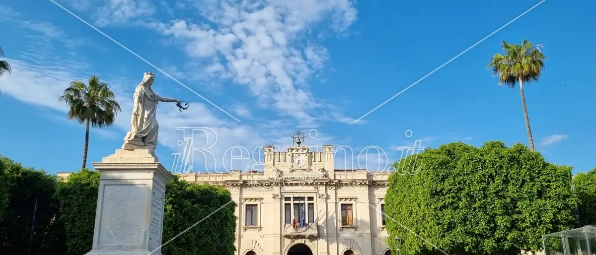Reggio, convocato il Consiglio Comunale