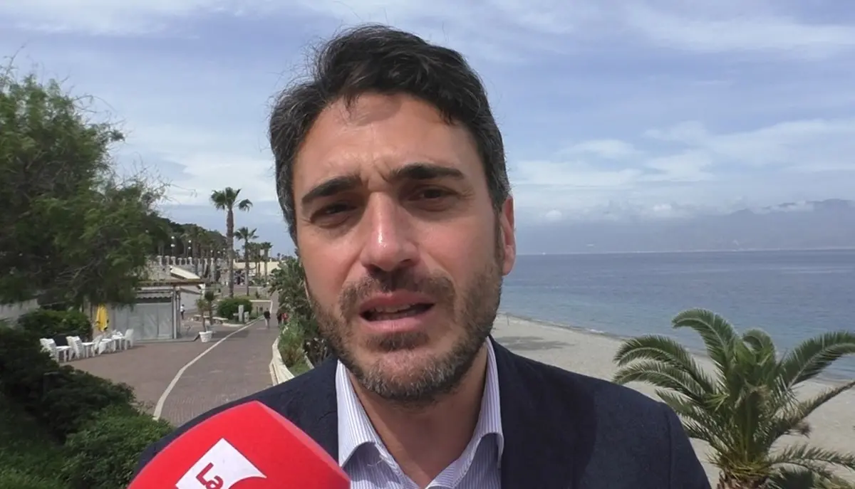 Goletta Verde 2025, il Pd Calabria: «Un altro anno buttato, mare ancora inquinato»