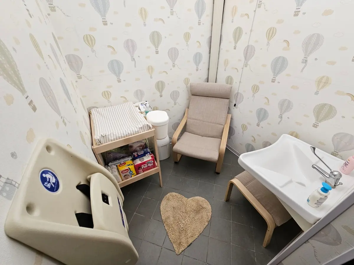 Reggio, inaugurato un punto allattamento al terminal bus Atam