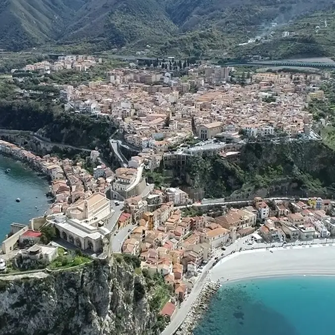 MITI E MISTERI METROPOLITANI | L’origine di Scilla: la leggenda dell’aquilotto