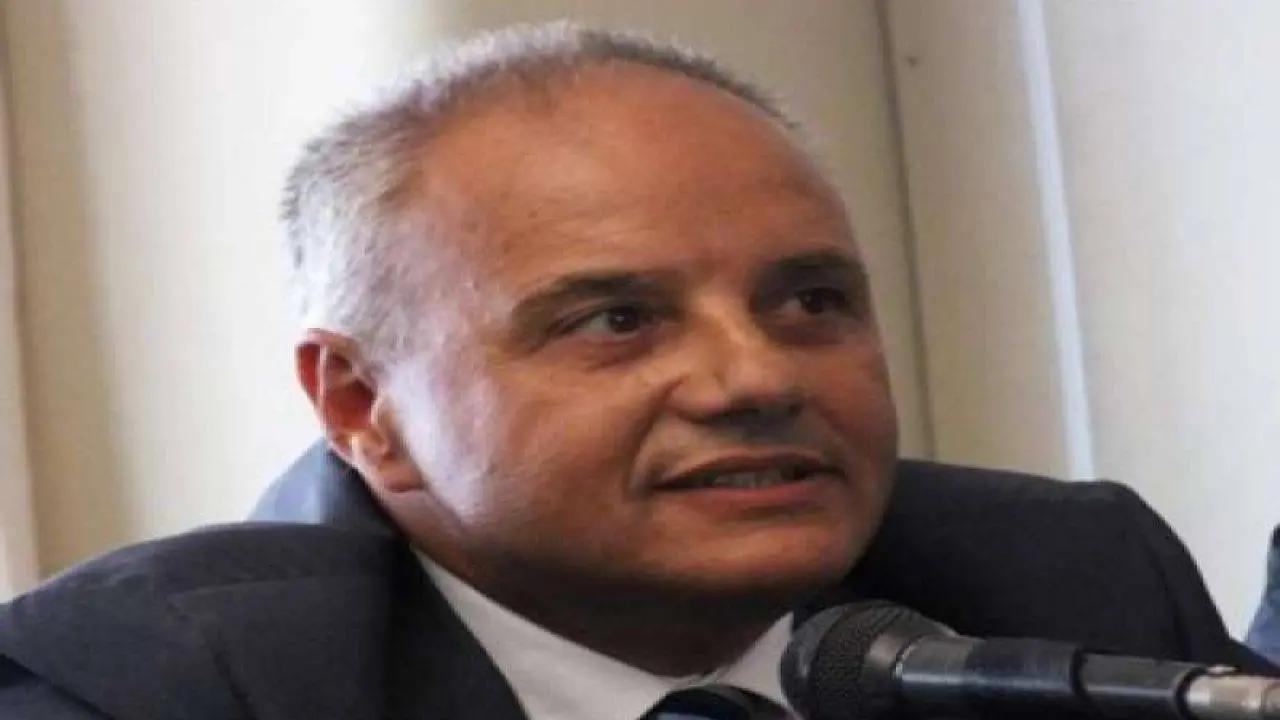 Bilardi condannato a 300mila euro di risarcimento, viaggi e pranzo con i soldi pubblici