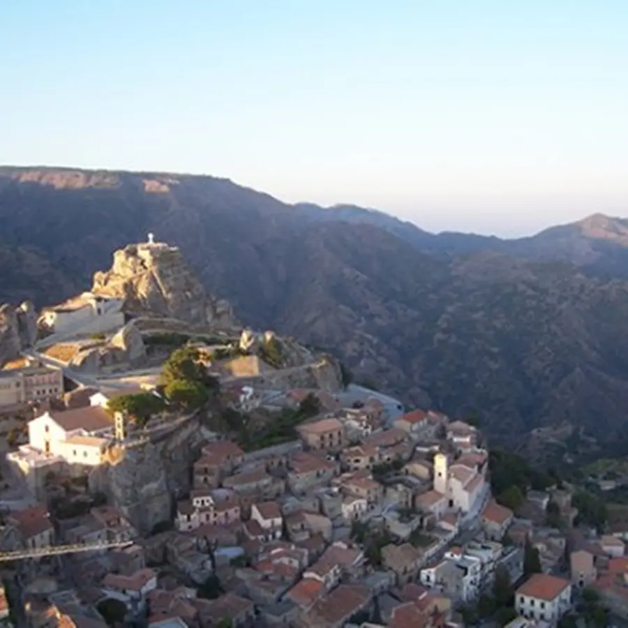 Bova si illumina con \"La Notte delle Stelle\" per raccontare il patrimonio delle minoranze