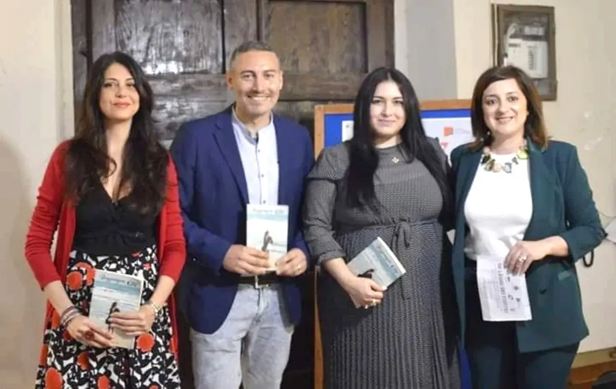 Gioia Tauro, per il \"Maggio dei libri\" presentato il romanzo \"Raggiungimi oltre\"
