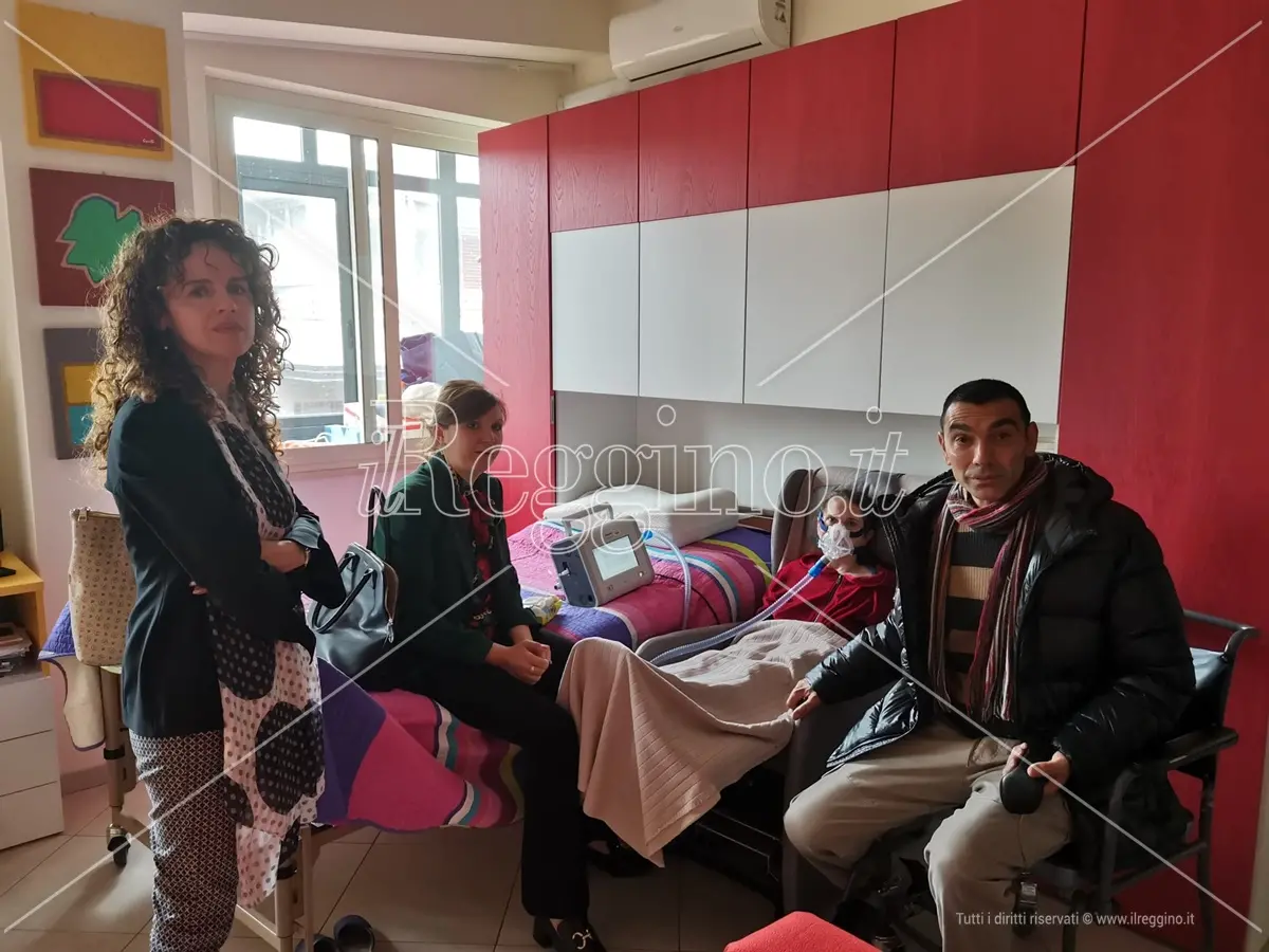Taurianova, la garante della Salute Stanganelli a casa della donna affetta da Sla