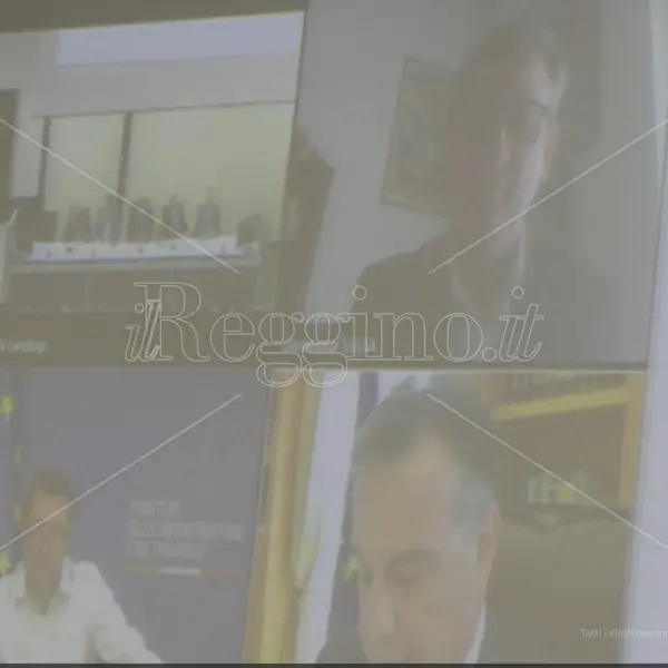 Ponte sullo Stretto, Salvini: «Firmato oggi l'atto di promulgazione della legge. Adesso parola ai tecnici»
