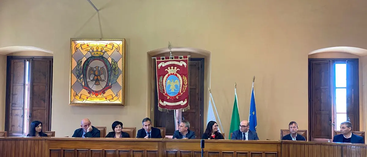 Locri, Fontana presenta la sua squadra: «Nessuna pretesa per ricoprire posti in Giunta»