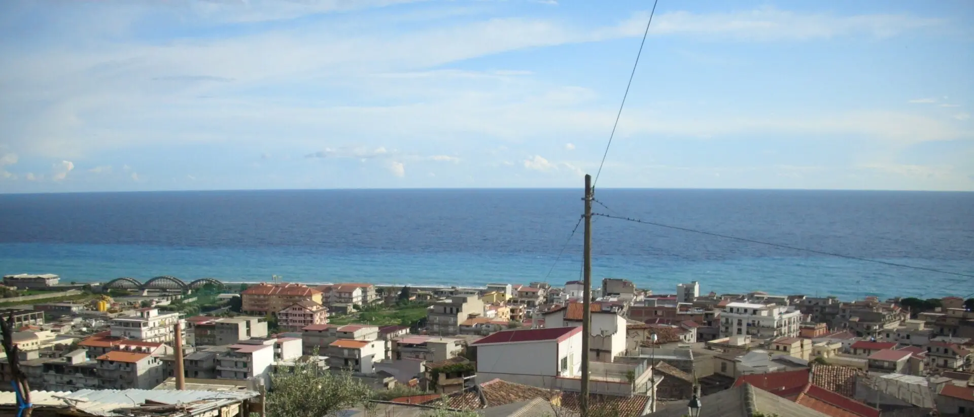 Melito Porto Salvo, l'associazione BeCal dialoga con l’autore: «Il Femminicidio in Italia – 5 anni all’inferno»