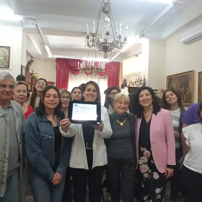 Villa San Giovanni, incontro dibattito studentesco con la scrittrice Giusy Staropoli Calafati