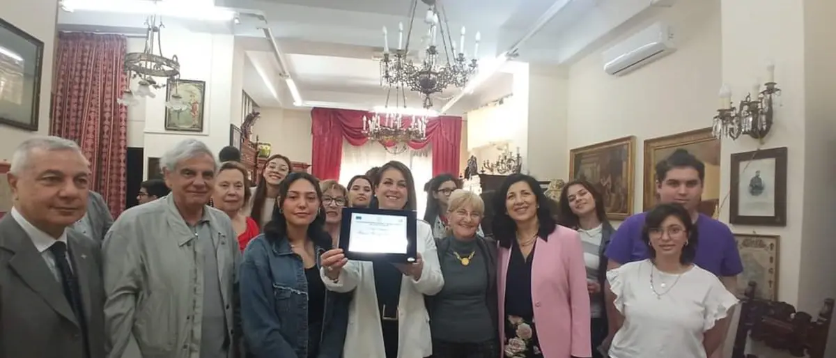 Villa San Giovanni, incontro dibattito studentesco con la scrittrice Giusy Staropoli Calafati