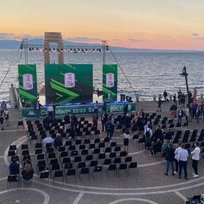 La Lega nega l'autorizzazione, sfuma il maxischermo per Südtirol-Reggina