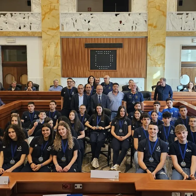 Reggio, a Palazzo Alvaro i giovani campioni del Volley reggino: consegnate le medaglie del Trofeo dei Territori