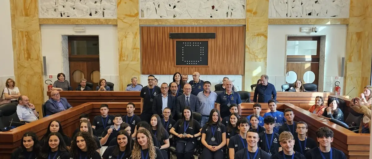 Reggio, a Palazzo Alvaro i giovani campioni del Volley reggino: consegnate le medaglie del Trofeo dei Territori