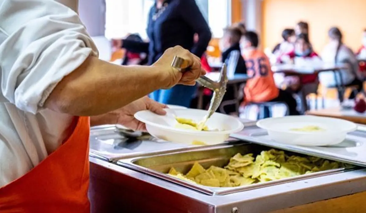 Caos mense scolastiche a Reggio, la Scamar Srl «prende le distanze» dalla Commissione