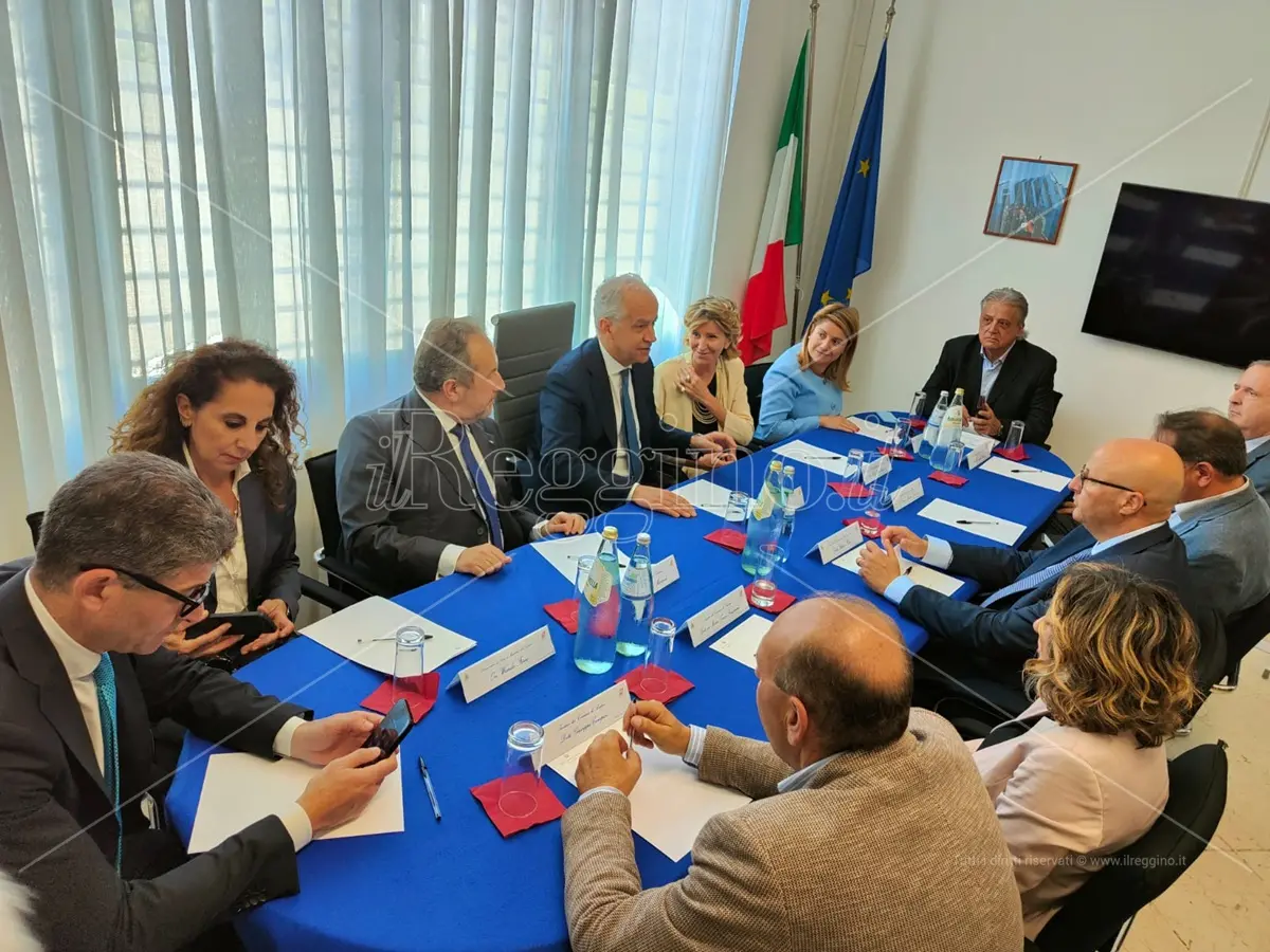 Roccella, Piantedosi: «Lavoreremo per un'accoglienza capillare» - VIDEO