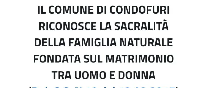 Condofuri, via la frase omofoba dal sito del comune