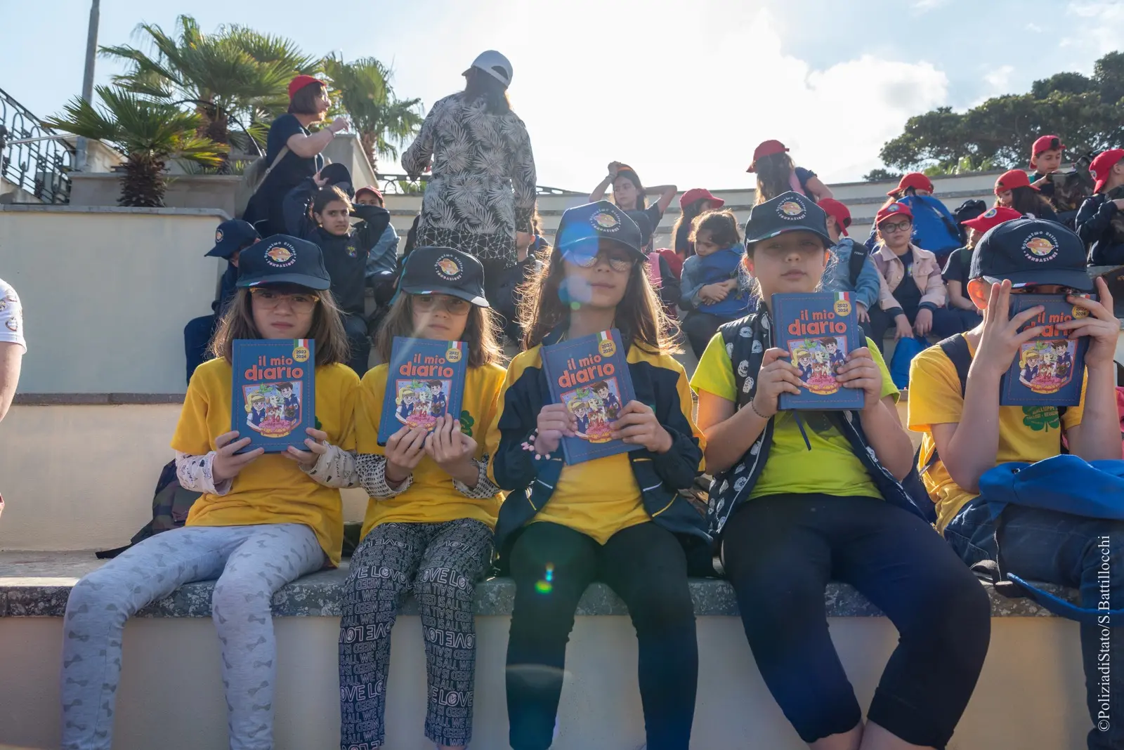 Reggio, la polizia presenta l'agenda scolastica “Il Mio Diario”