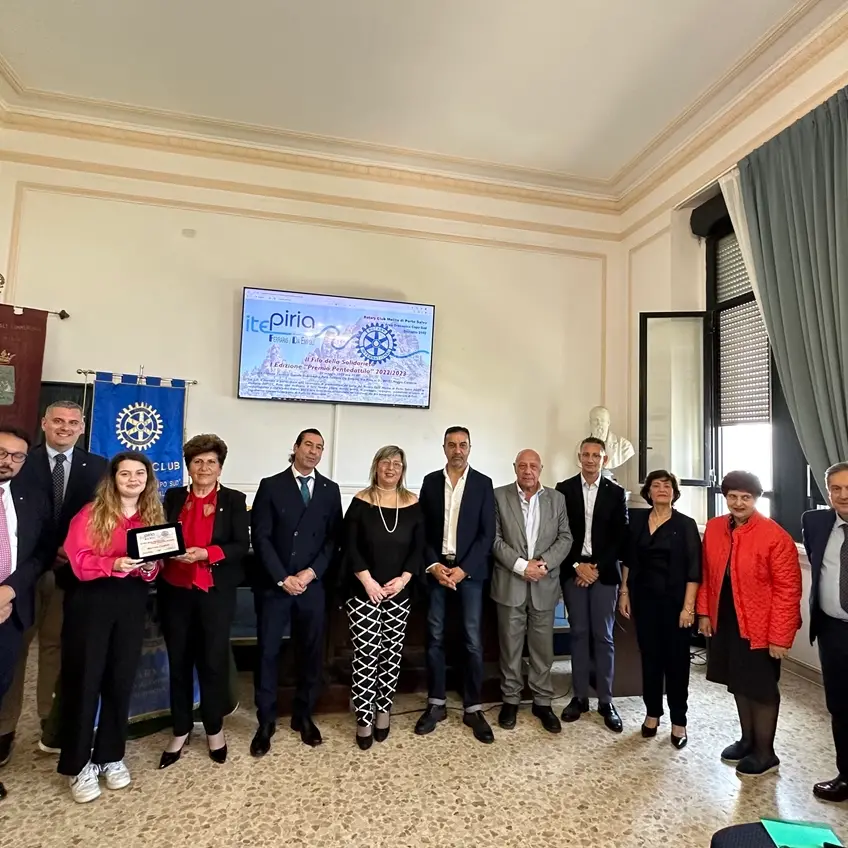 Istituto Piria a Reggio, prima edizione del premio Pentadattilo “Il filo della solidarietà”