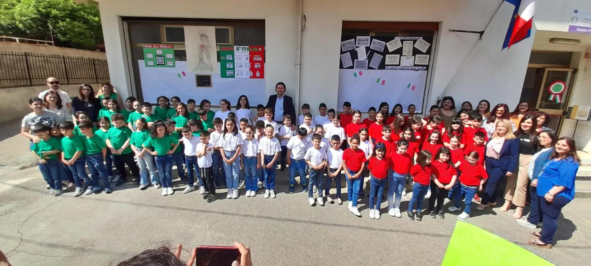 Reggio, anche la scuola di Saracinello celebra la Festa della Repubblica