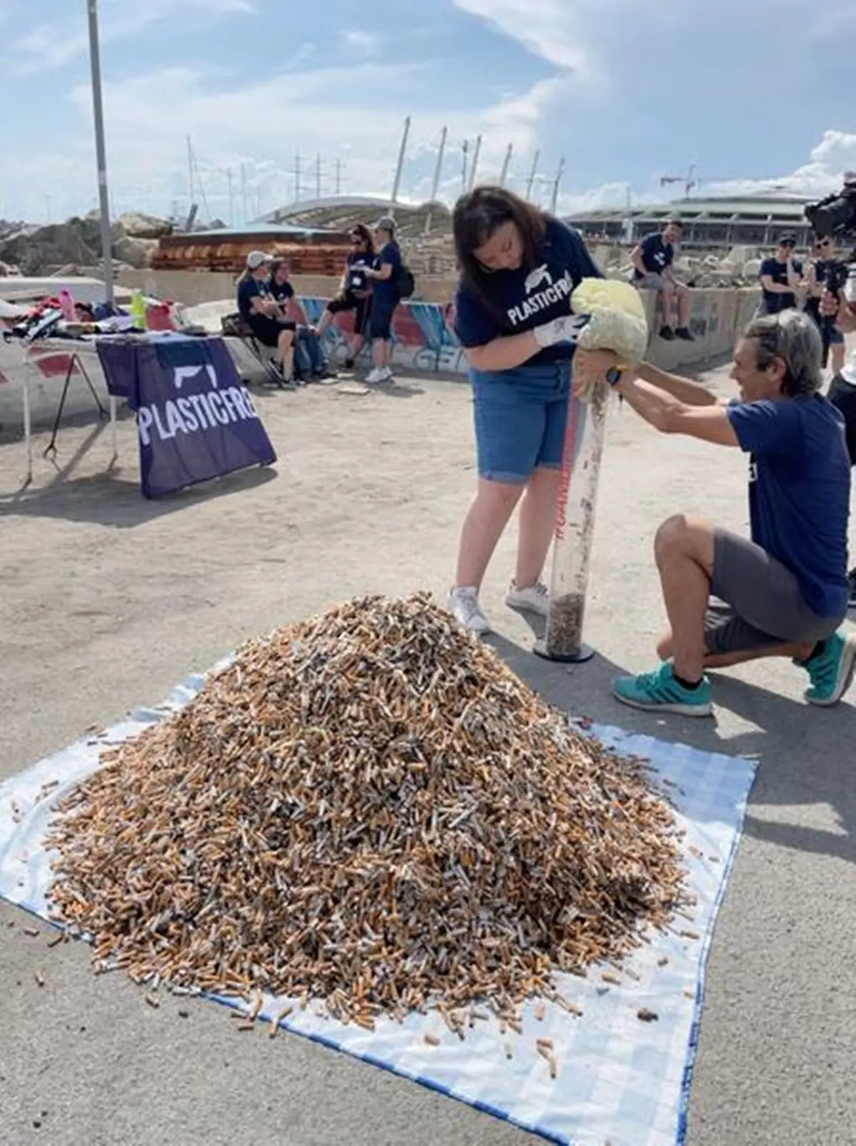 Reggio, volontari \"plastic free\" pronti all'azione per l'evento nazionale \"Sea & Rivers\"
