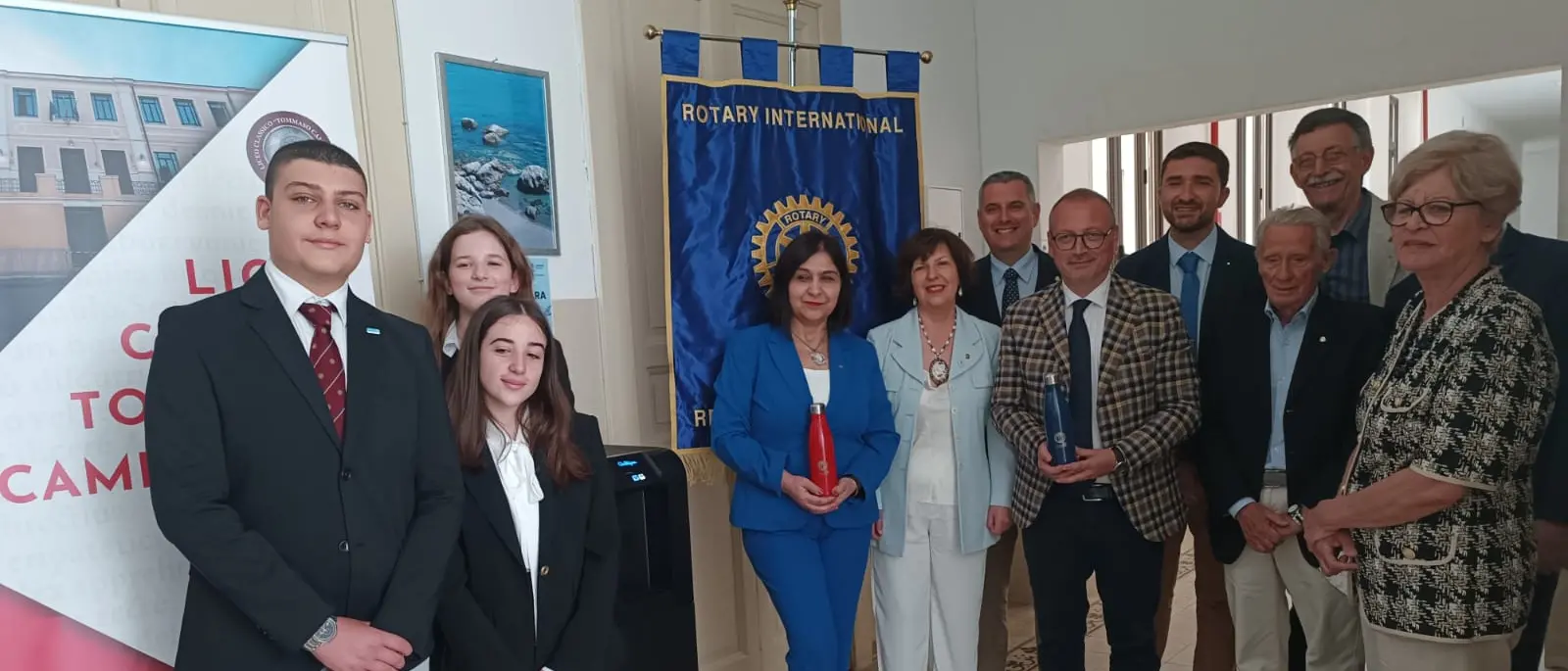 Depuratori e borracce a scuola, Rotary Club e Metrocity al Liceo Classico