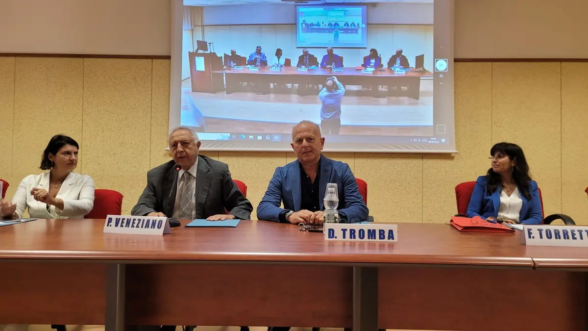 Reggio, l'Ordine dei Medici e il \"Vinci\" alleati per il corso di \"Biologia con curvatura biomedica\"