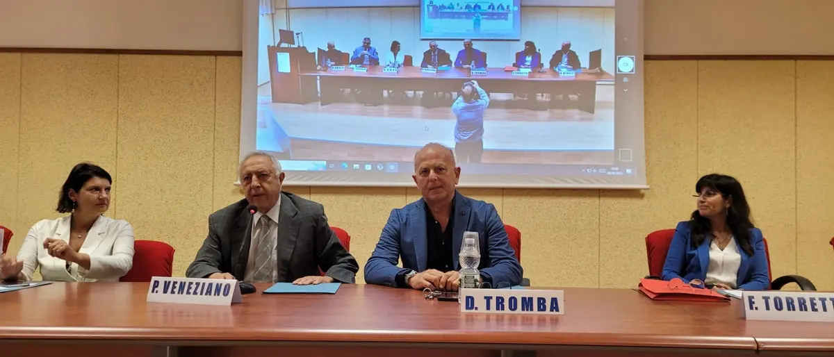 Reggio, l'Ordine dei Medici e il \"Vinci\" alleati per il corso di \"Biologia con curvatura biomedica\"