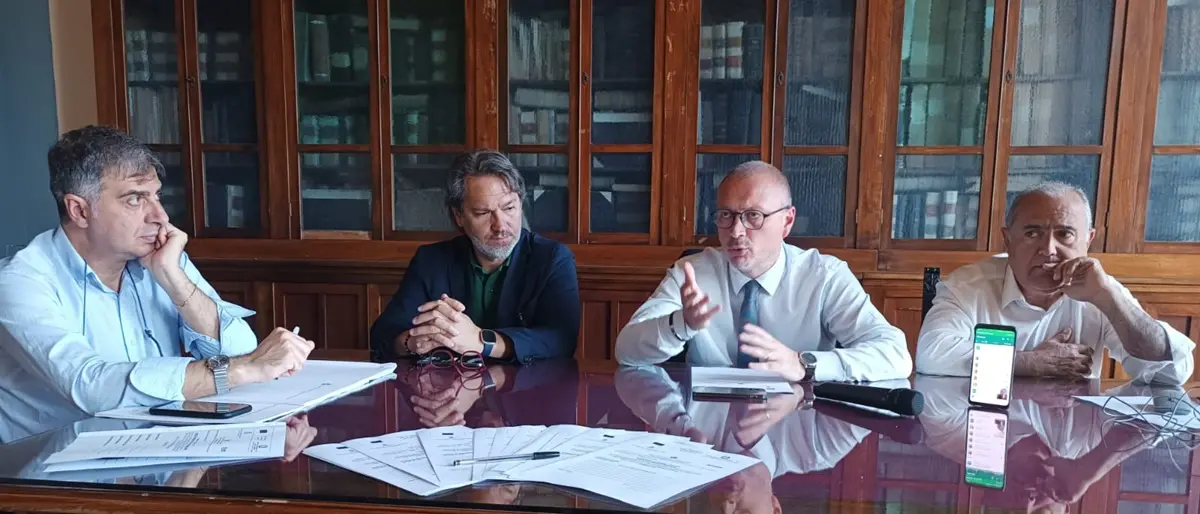 Reggio, in arrivo bus extraurbani elettrici e sei stazioni di ricarica sul territorio metropolitano