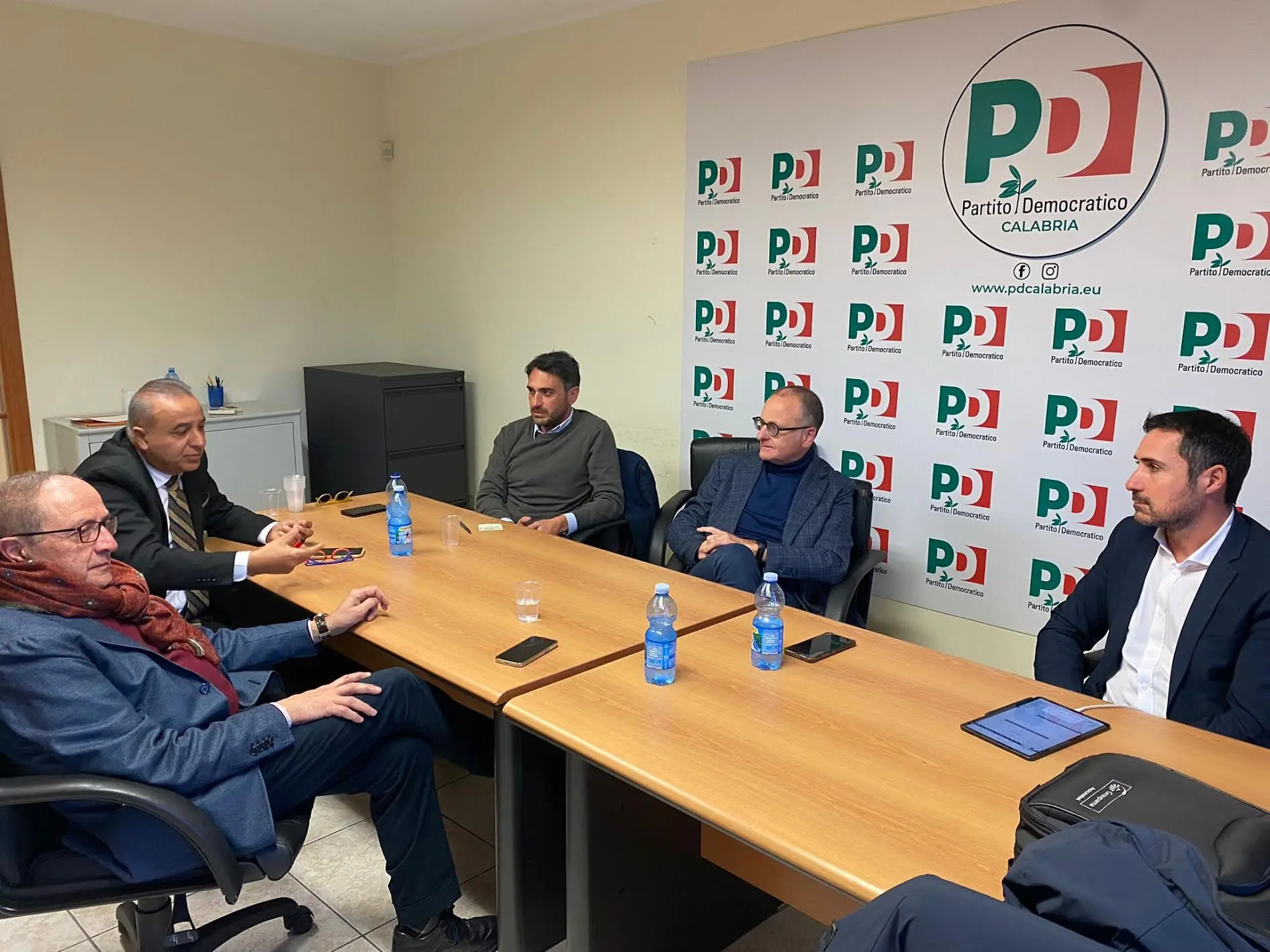 Regione, il gruppo Pd fa il punto con Irto: sul tavolo sanità e lavoro