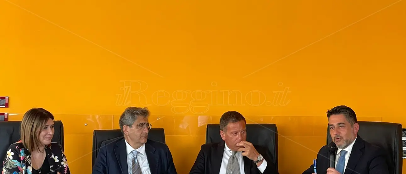 Reggio, nuovi bus Atam in sinergia con le imprese turche - VIDEO