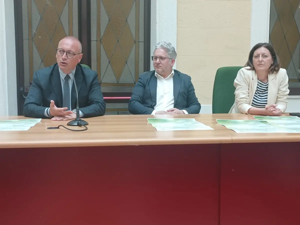 Reggio, Versace: «Attivare strumenti di monitoraggio per velocizzare macchina amministrativa»