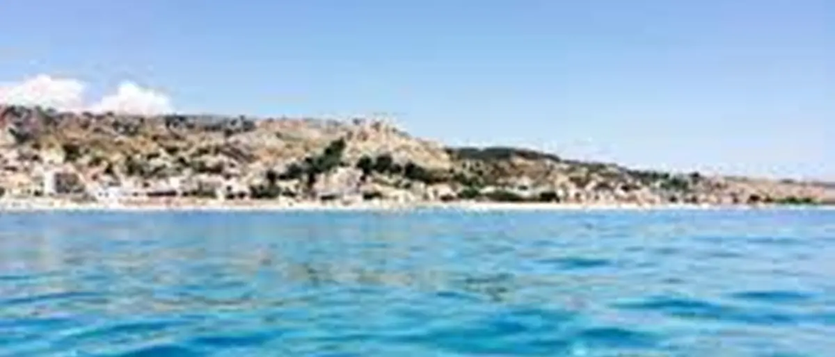 Roccella Jonica si aggiudica 4 vele dalla guida nazionale \"Il Mare più bello\"