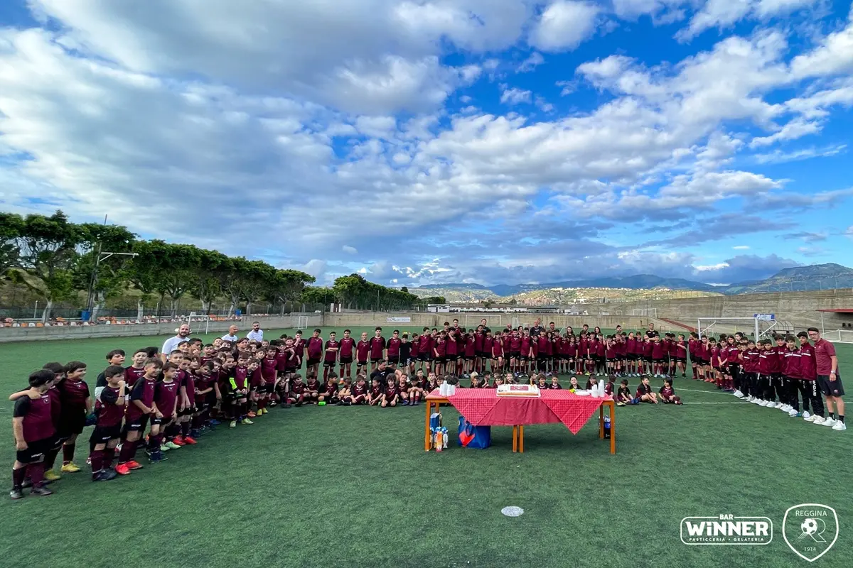 Reggio, al Sant'Agata sorrisi ed entusiasmo per la chiusura dell'anno della Scuola Calcio Reggina