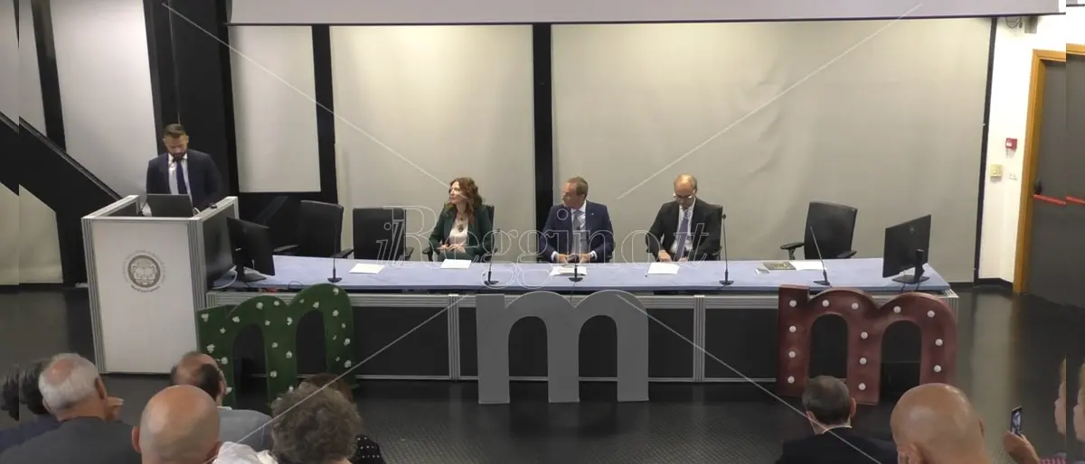 Reggio, la Mediterranea presenta la sua offerta formativa - VIDEO